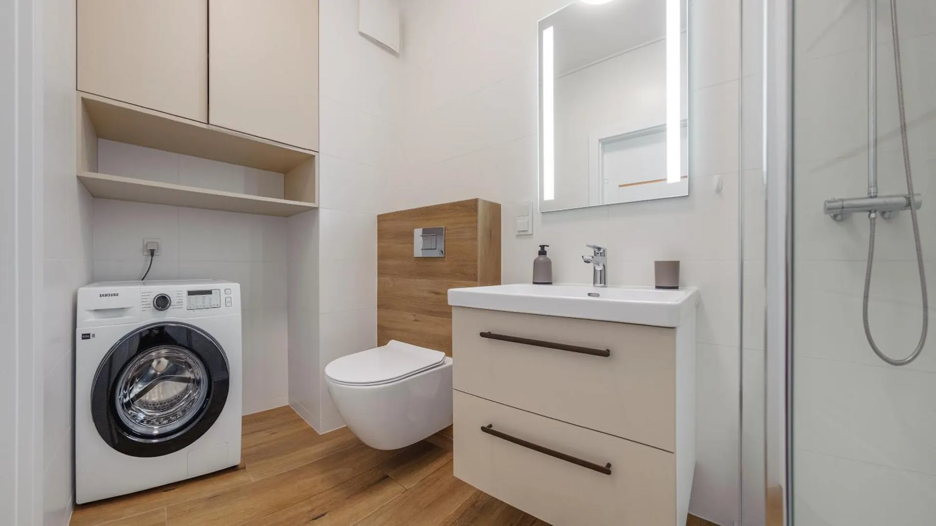 Apartamenty Sun & Snow Porto II Gdansk 0*,