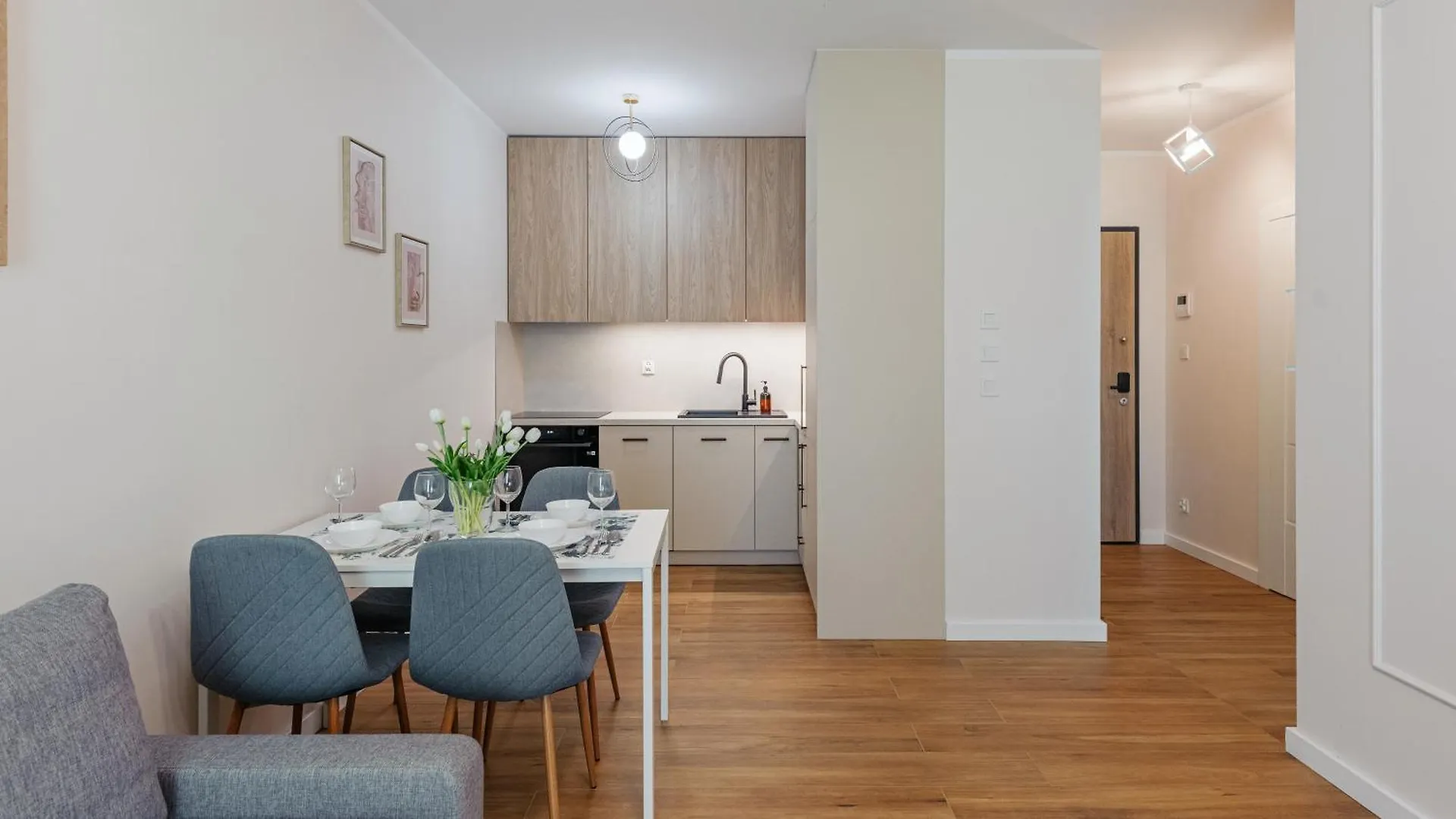 Apartamenty Sun & Snow Porto II Gdansk 0*,  Poland